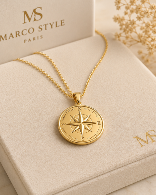 Collier Compass Medallion